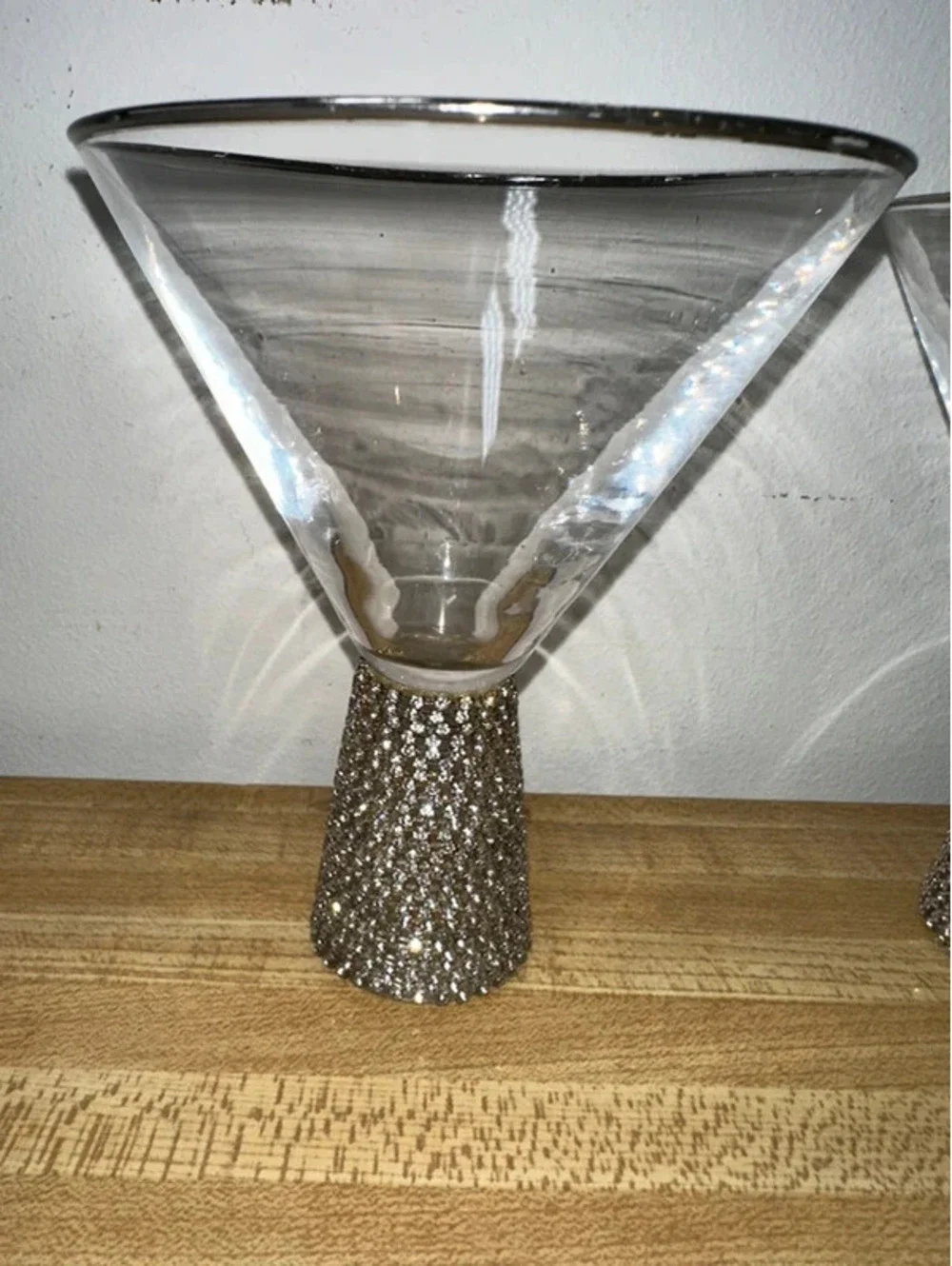 Set of 2 Premium Rhinestone Jeweled Stem Champagne Glasses